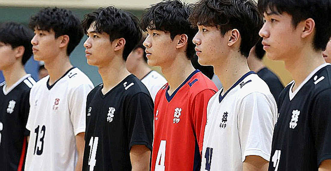 ক্যাম্পাসই যখন কোর্ট: ইন্দোনেশিয়ার ৩৬ দলের লিগে মহিলা ভলিবলের যে হিসাবটা কেউ লিখছে না
