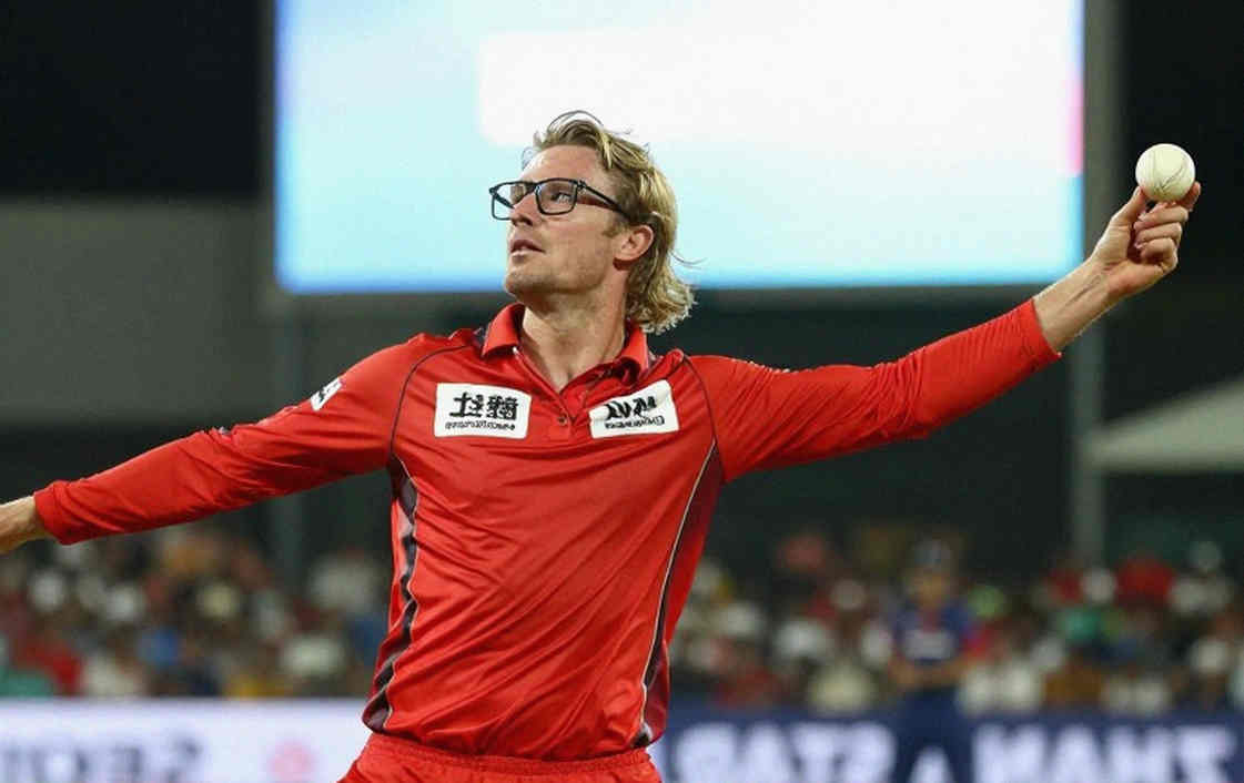 ৫০ রানের জ্যামিতি: কলম্বোর সেই সন্ধ্যায় শ্রীলঙ্কা কোন কোণে ভুল করেছিল