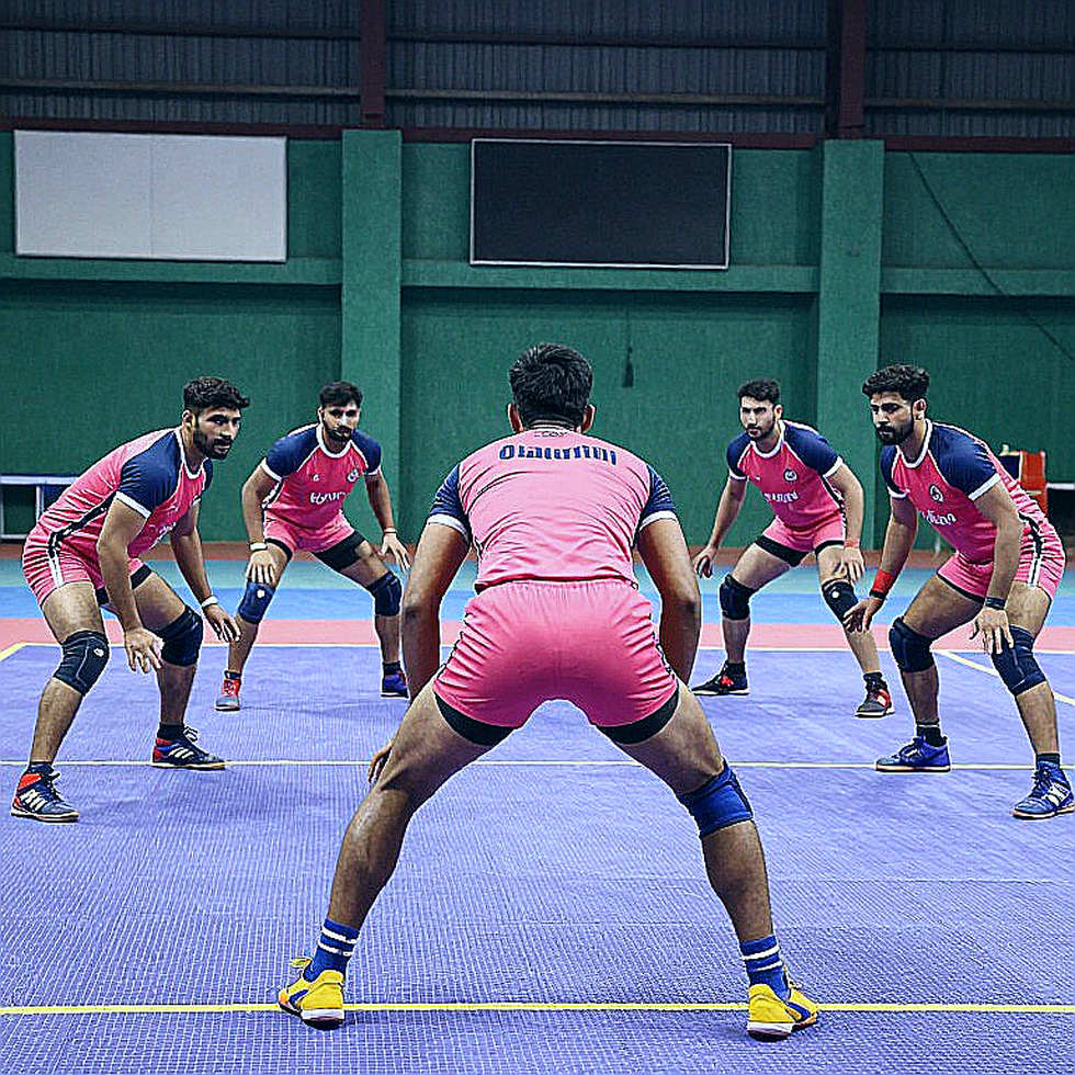 ৩৭–৩৪: যে ফাইনাল এখনো খেলা হয়নি, অথচ ফলের স্কোর আগেই লেখা হয়ে গেছে